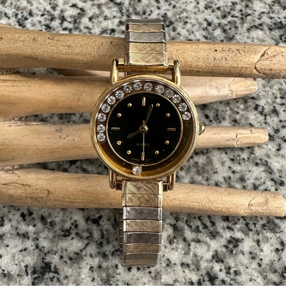 VINTAGE 1970’S QUARTZ SPEIDEL SILVER GOLD STRETCH BAND HAND WIND WATCH - Picture 1 of 9